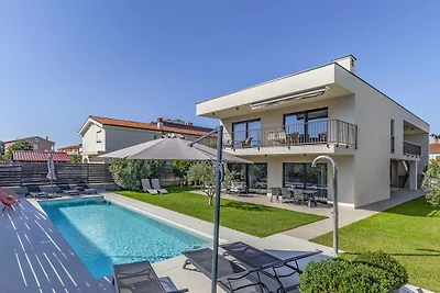 Istriensonne 0736 - Caci-C2 mit Pool