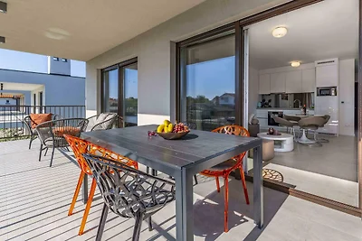 0712/ Caci-A1 mit Pool