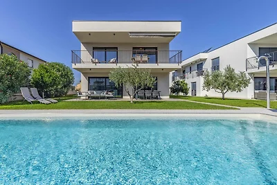 Istriensonne 0736 - Caci-C2 mit Pool