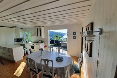 Maison de vacances au bord du fjord - plage privée