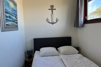 Beach Bungalow Lothar