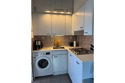 Beach Bungalow Lothar