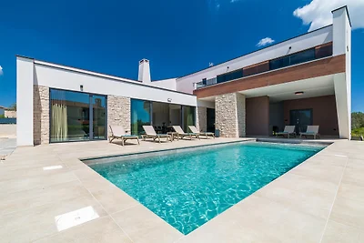 Villa Chiavalon