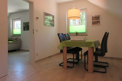 Appartamento di vacanza presso la foresta OG