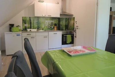 Appartamento di vacanza presso la foresta OG