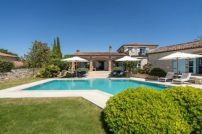 Villa Casa Villino mit Pool