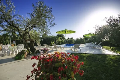 Appartamento Livija 4 con piscina
