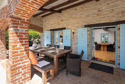 Villa Casa Villino mit Pool