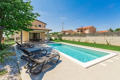 Villa Stefany mit Pool