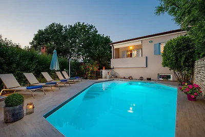 Ferienhaus Lidija mit Pool