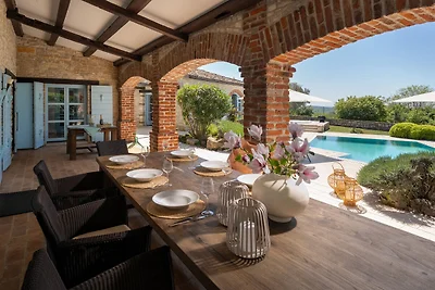 Villa Casa Villino mit Pool