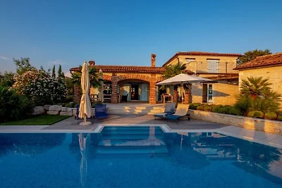 Villa Casa Villino mit Pool