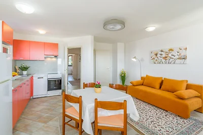 Appartamento Livija 4 con piscina