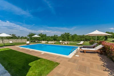 Residence Daniela mit Pool