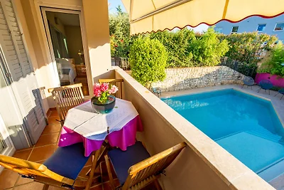 Ferienhaus Lidija mit Pool