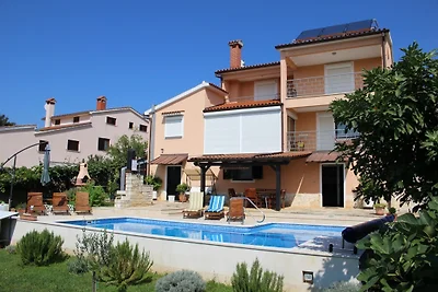 Ferienwohnung Natalia 1 mit Pool
