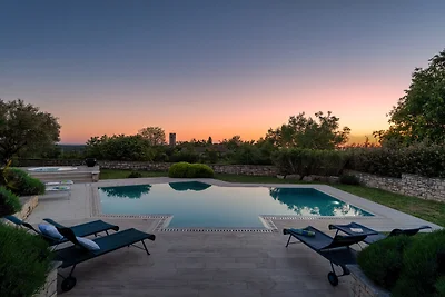 Villa Casa Villino mit Pool