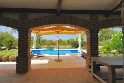 Villa Casa Villino mit Pool