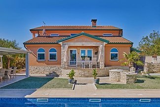 VILLA VITA 5*