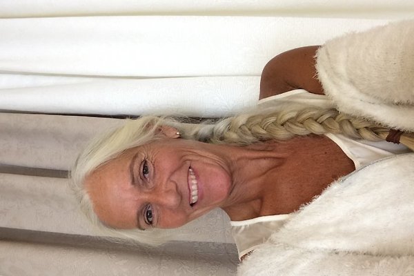 Frau Vallender Frau Vallender