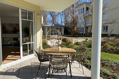 Villa Christiane Parkside Apartment