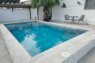 Las Palmeras mit Pool