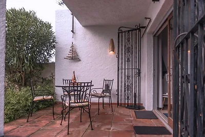 Casa Olmena mit Bootsliegeplatz 6m