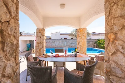 Villa Montgri