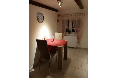 Casa con tetto di paglia per 2 persone (+1)