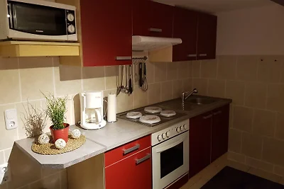 Casa con tetto di paglia per 2 persone (+1)