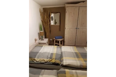 Casa con tetto di paglia per 2 persone (+1)