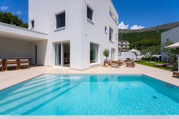 Ferienhaus Podstrana
