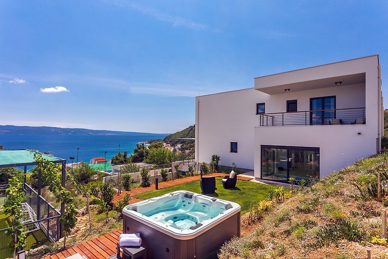 Open sea view from Villa. Perfect spot to relax on the jacuzzi 