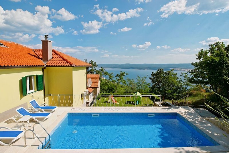 Villa Maruncela mit privatem 24m2 Pool und spektakulärem Meer- und Inselblick