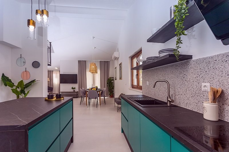 Fully equipped kitchen, very modern and stylish