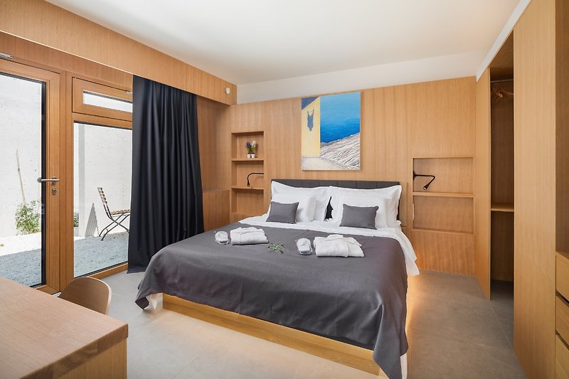Schlafzimmer Nr. 2 (32 qm) bietet ein Kingsize-Bett 180cm x 200cm