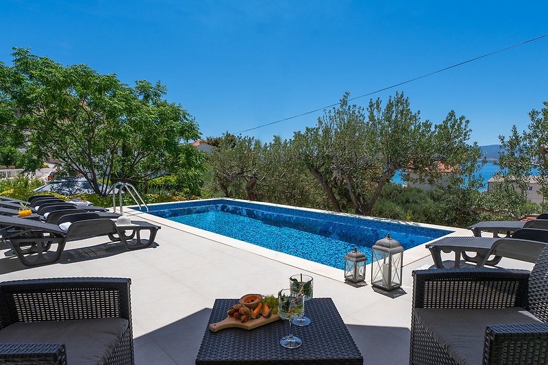 Villa Verde mit 4 Schlafzimmern mit eigenem Bad, privatem Pool, 200 m vom Sandstrand entfernt