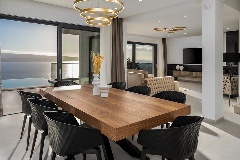 Modern interior design with stylish furniture and elegant lighting.