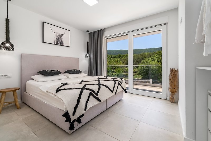 Ein Schlafzimmer Nr. 3 mit Kingsize-Bett 180 x 200 cm, Klimaanlage