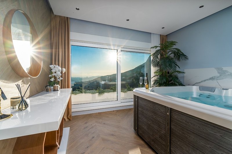 Spa room with a whirlpool for 5 people, air-condition and amazing views on the town Split