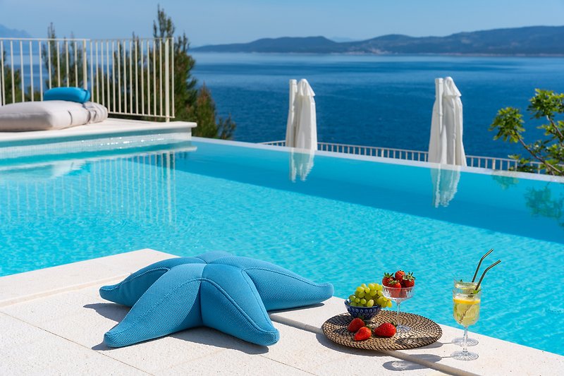 While you refresh yourself in the pool you can admire the breathtaking view
