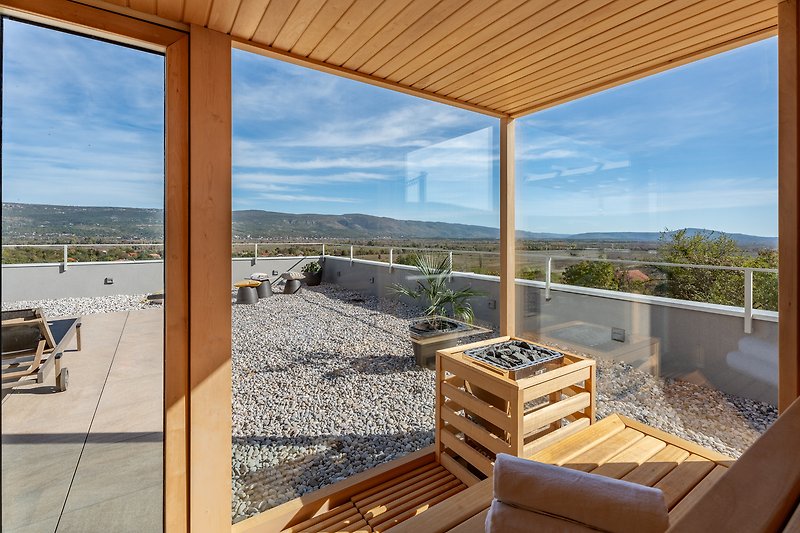 Finnish sauna with views of the valley