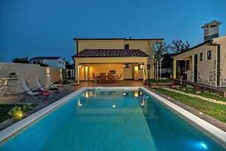 NOUVEAU! Villa Cotabella