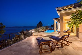 5-Sterne-Villa Porto Mimice
