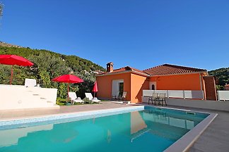 Villa Marietta mit Beheizter Pool