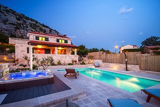 VILLA RUNJE Jacuzzi &beheizter Pool