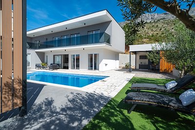 Villa Hill mit privatem Pool