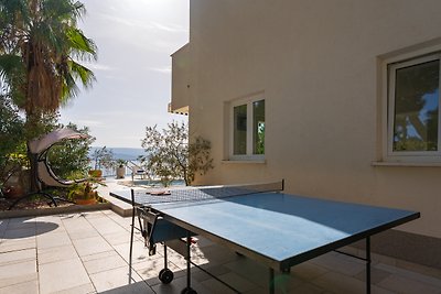 Villa Azzurro direkt am Meer