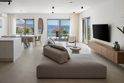 NEW! Seaview Villa Morettina