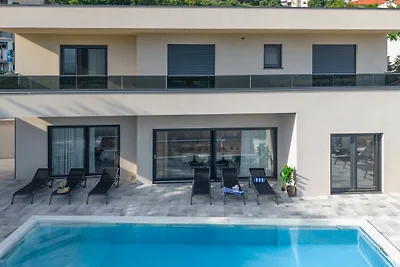 New! Villa Bellezza